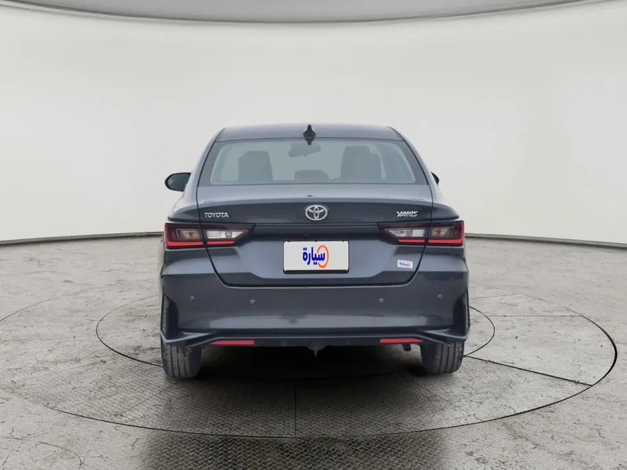 2024 Toyota Yaris  Y 