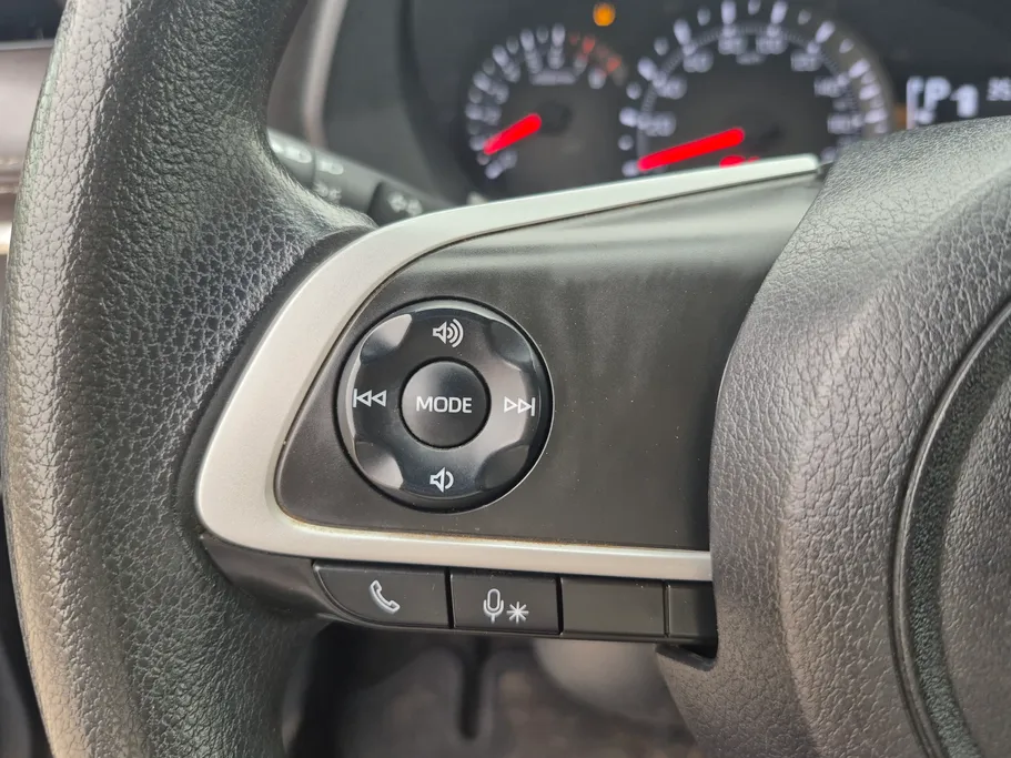 تويوتا يارس Y 2024 