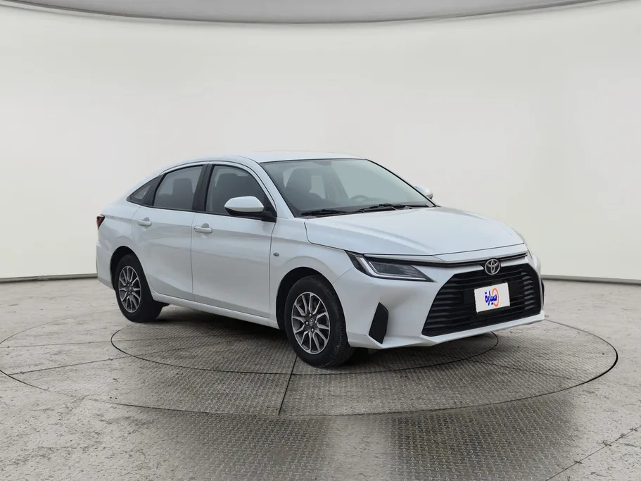 2024 Toyota Yaris  Y 