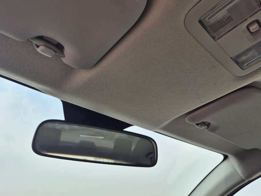 2024 Toyota Yaris  Y 