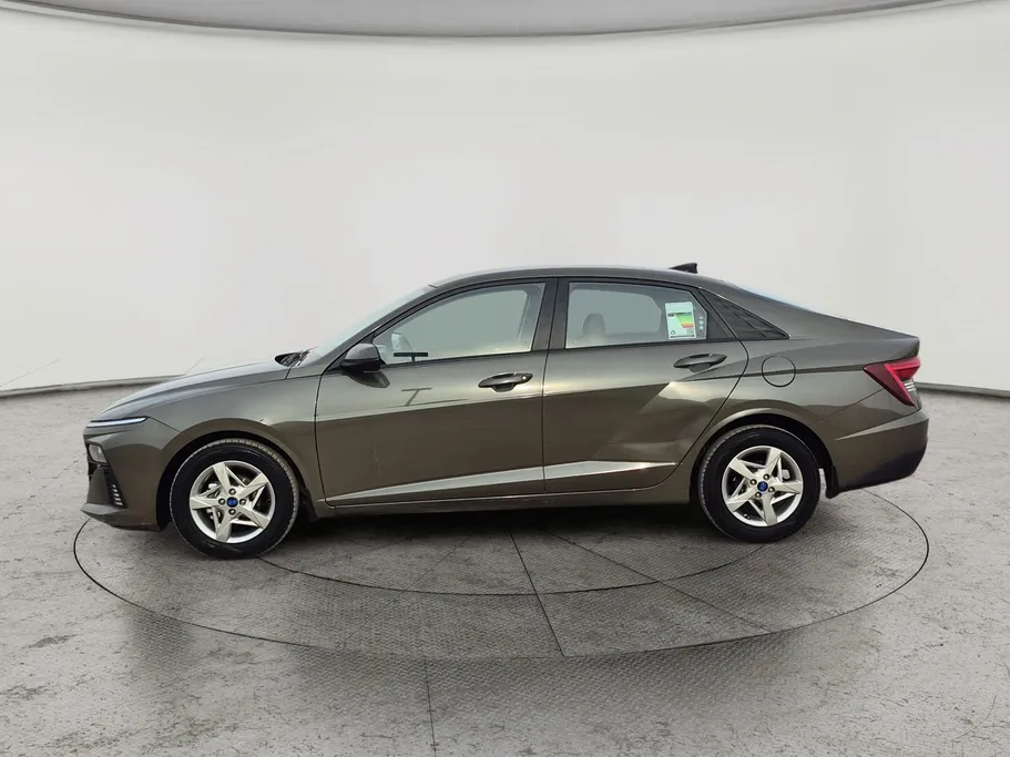 2024 Hyundai Accent Fleet 