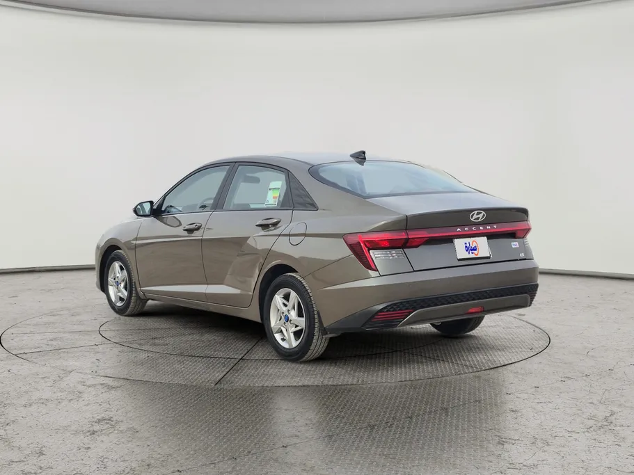 2024 Hyundai Accent Fleet 