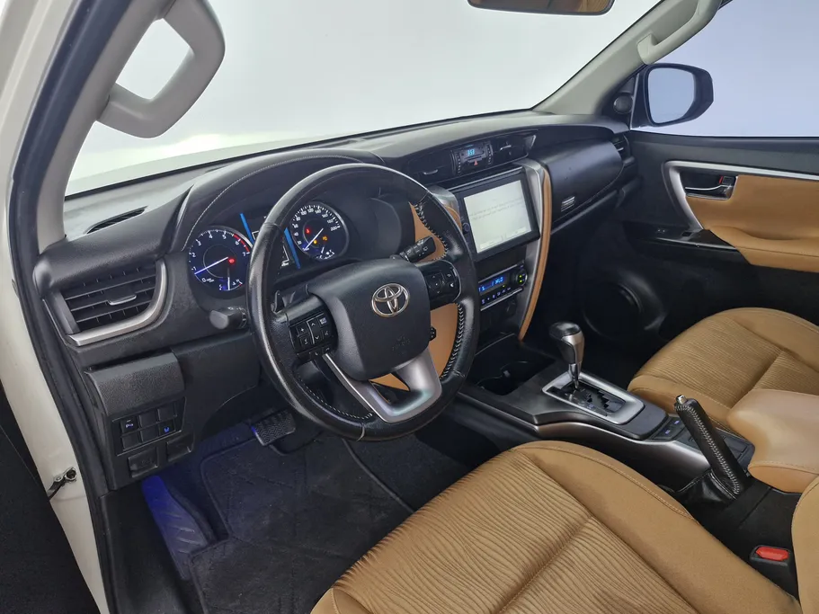 تويوتا فورتشنر VX1 2022 