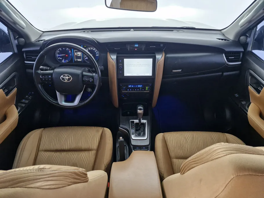 تويوتا فورتشنر VX1 2022 