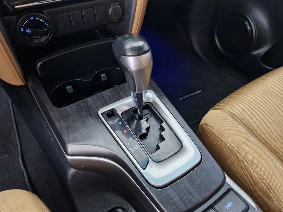 تويوتا فورتشنر VX1 2022 