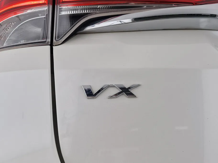 تويوتا فورتشنر VX1 2022 