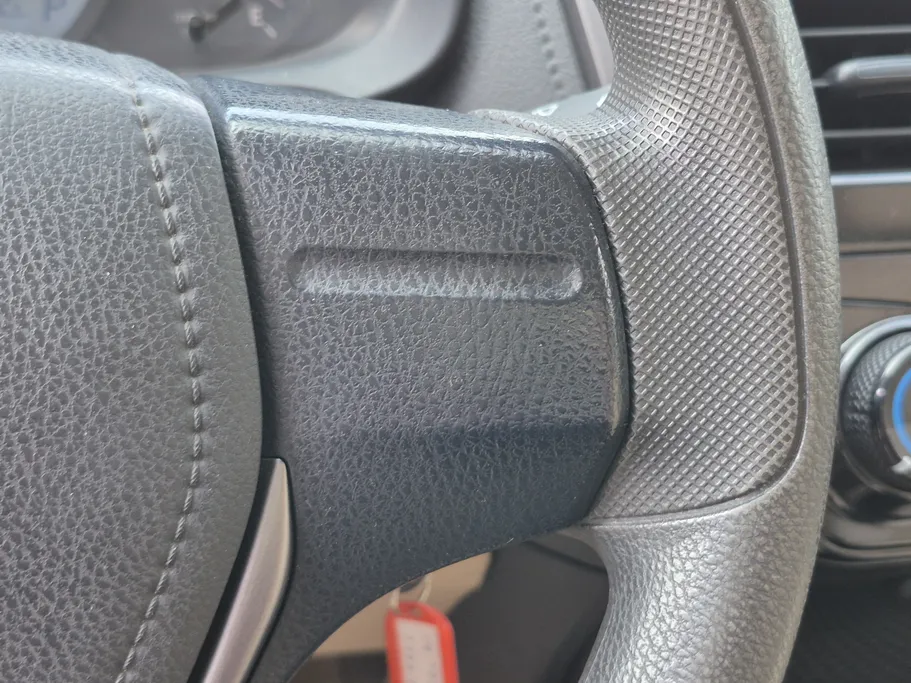 2021 Toyota Yaris  Y 