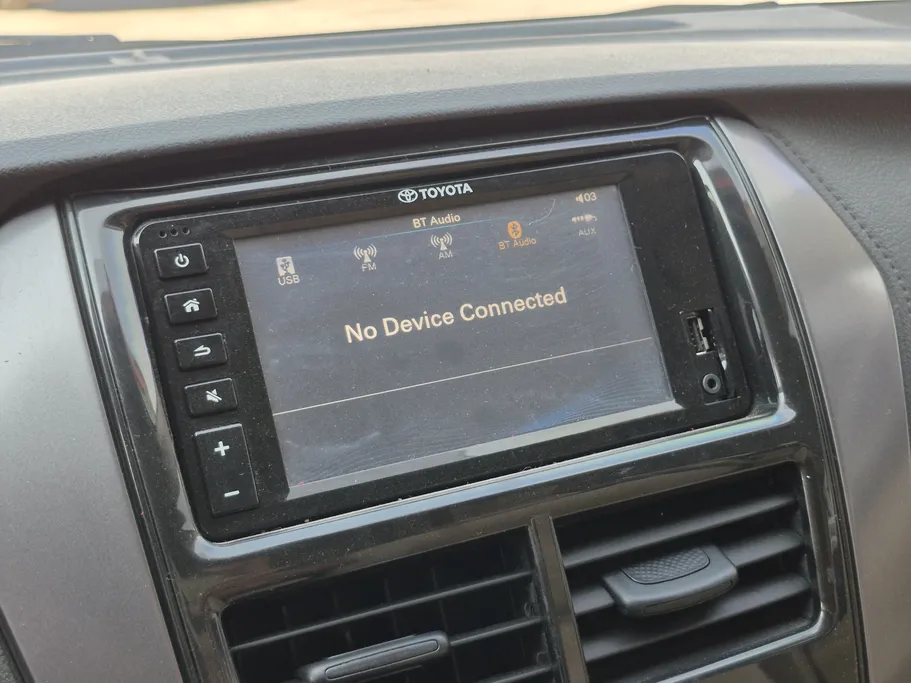 2021 Toyota Yaris  Y 