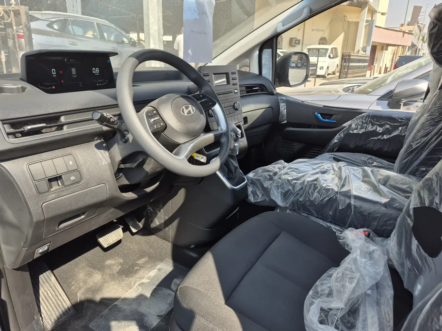 2026 Hyundai Staria Van 
