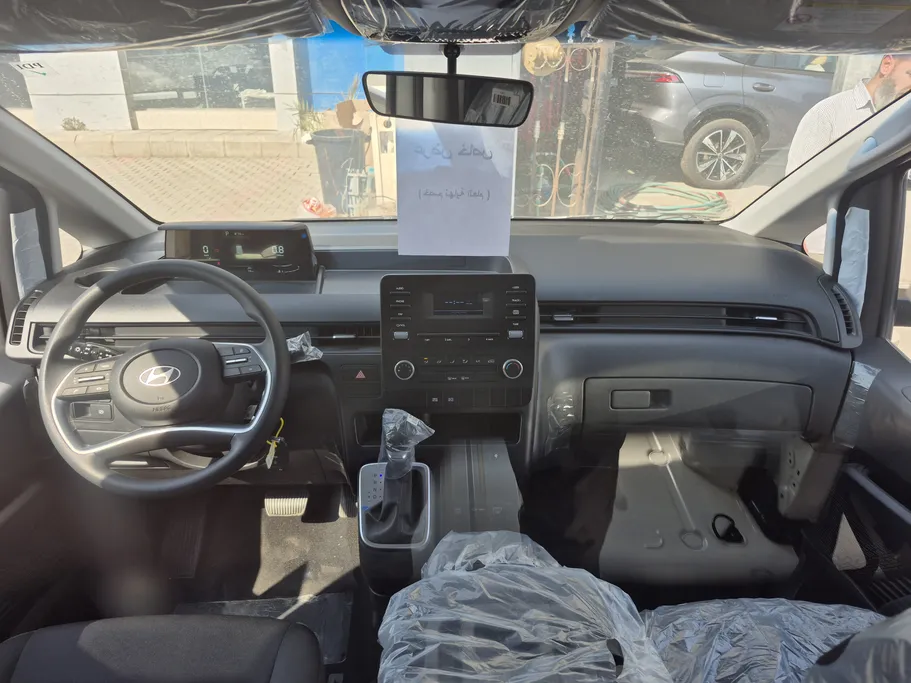 2026 Hyundai Staria Van 