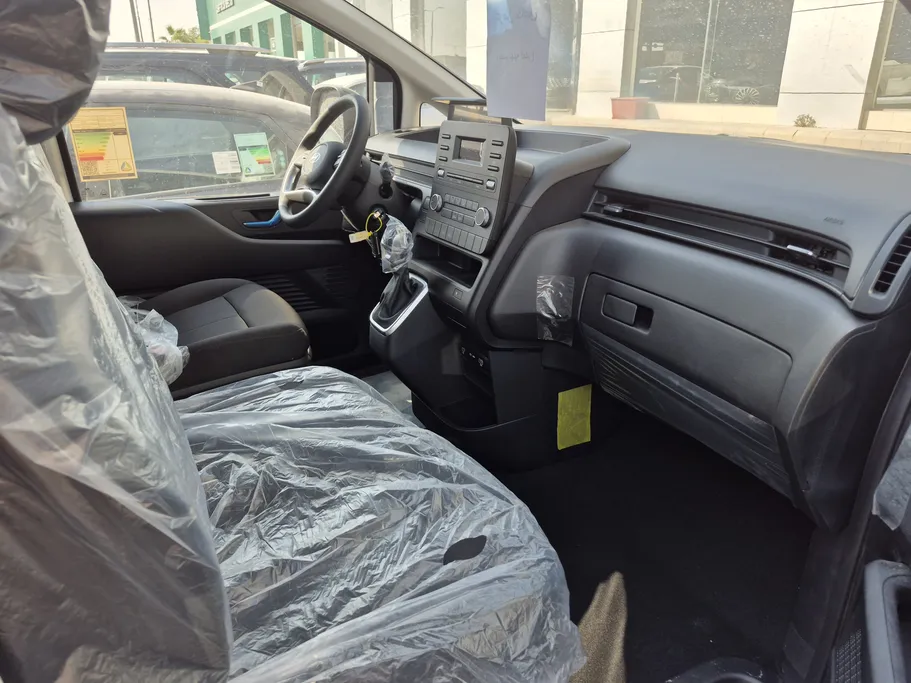2026 Hyundai Staria Van 