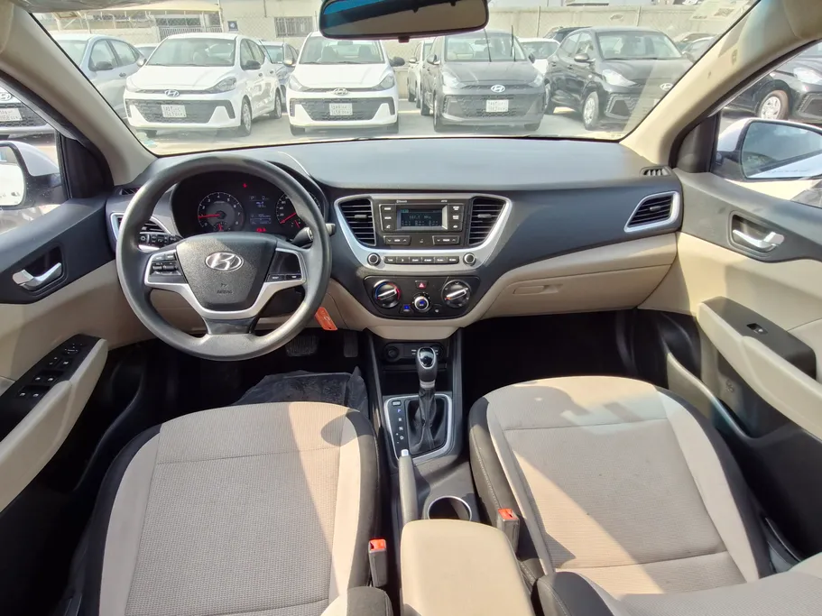 2023 Hyundai Accent Smart 