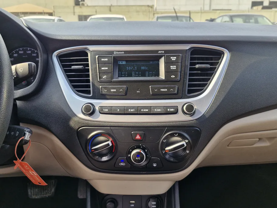 2023 Hyundai Accent Smart 