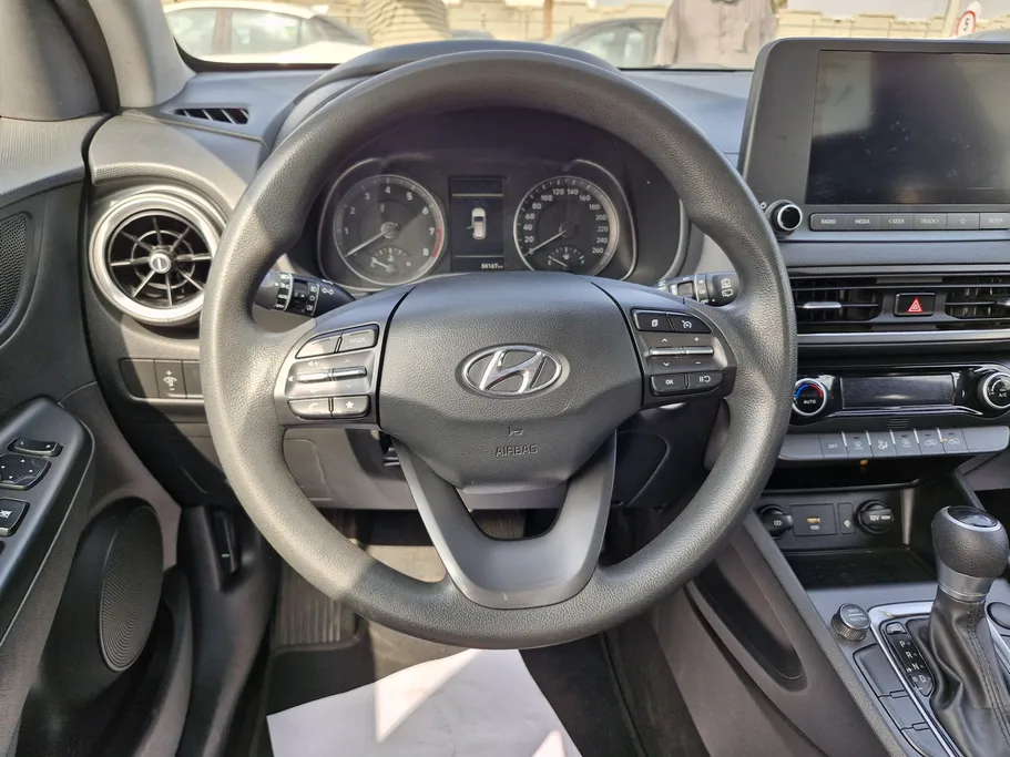 2022 Hyundai Kona SMART 