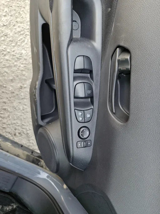 نيسان كيكس S 2024 