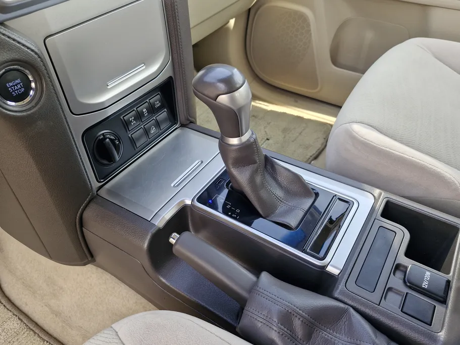 تويوتا برادو TXL 2023 