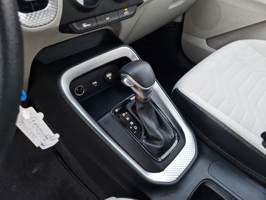 كيا سونيت LX 2023 