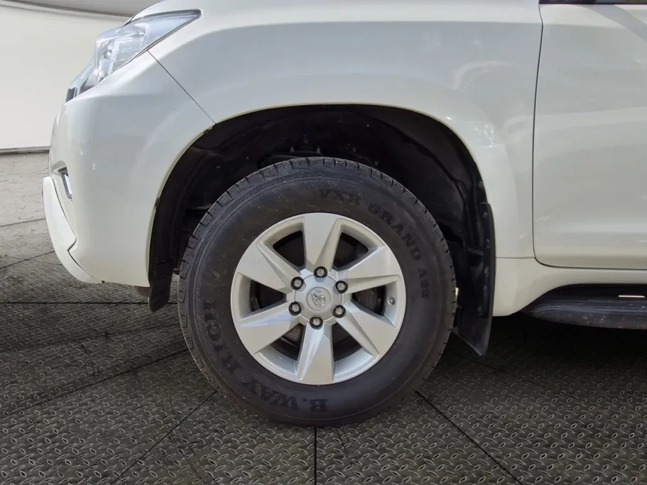 تويوتا برادو TXL 2023 