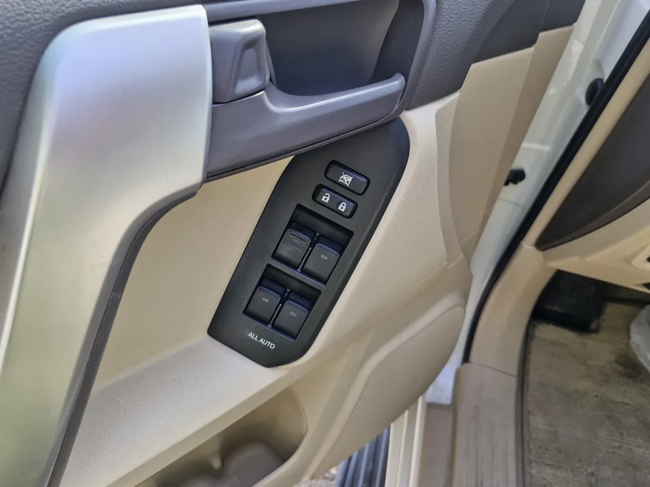 تويوتا برادو TXL 2023 