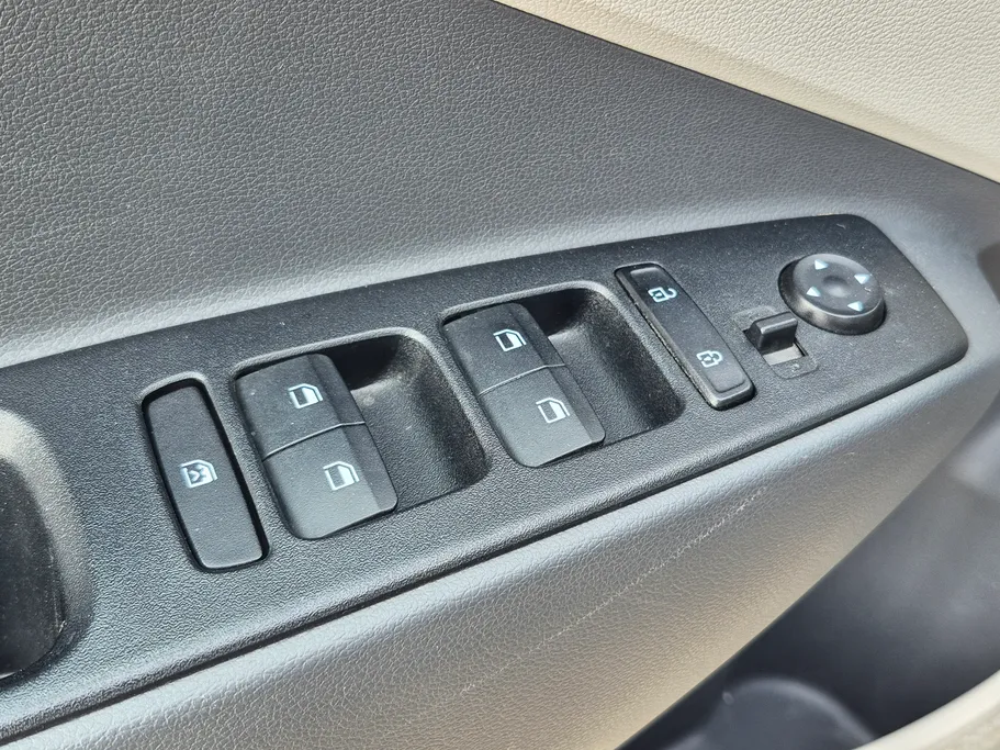 2024 Hyundai Grand i10 Fleet 