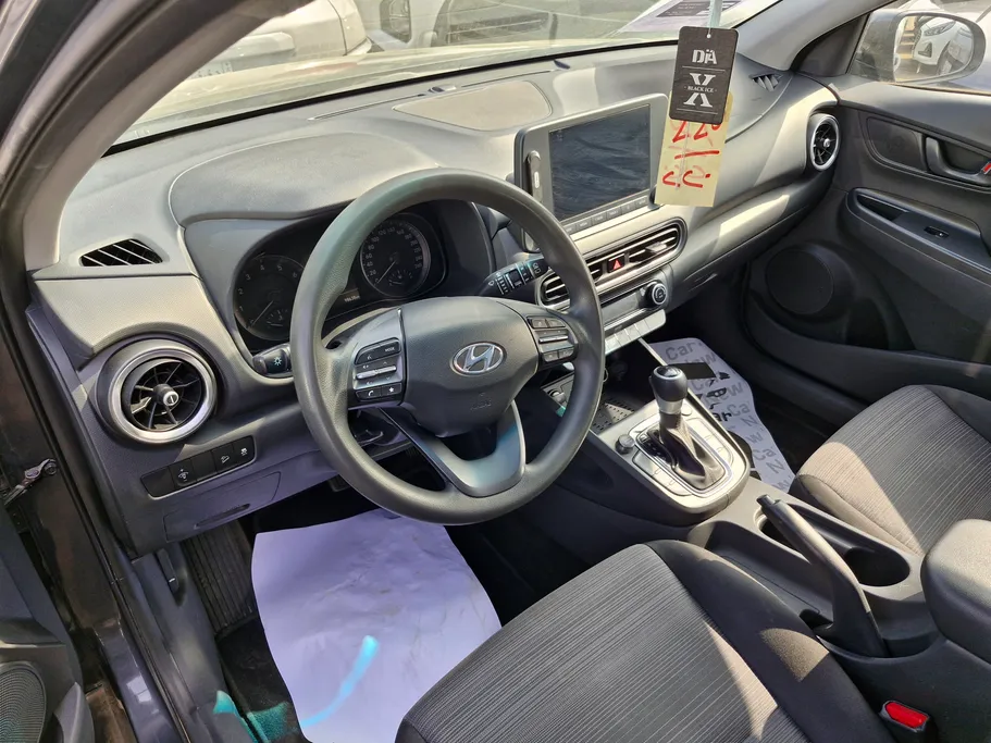 2022 Hyundai Kona SMART 