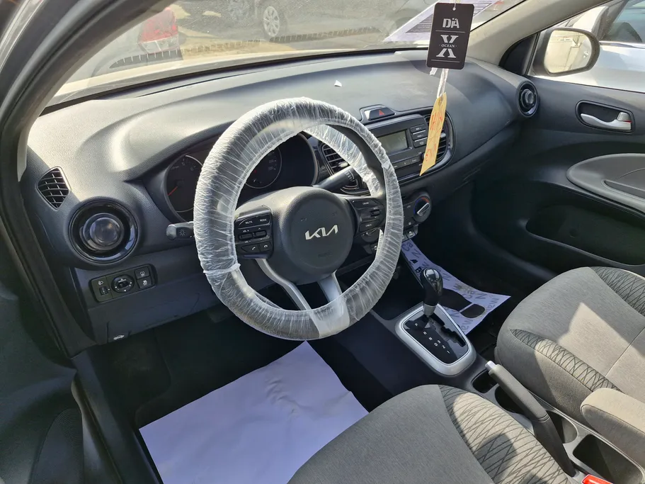 2024 Kia Pegas GL 