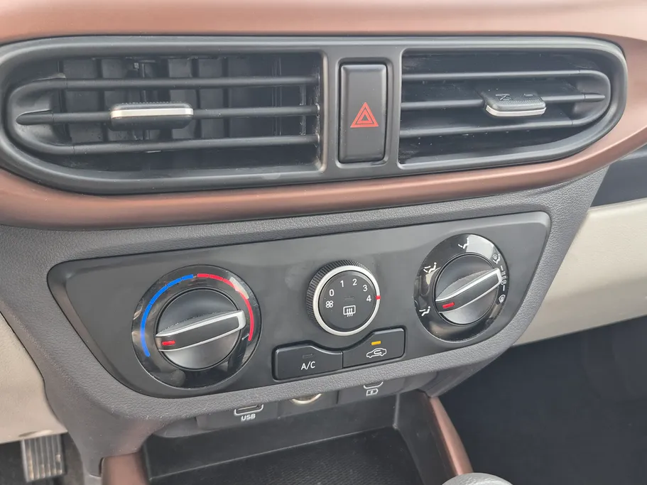 2024 Hyundai Grand i10 Fleet 