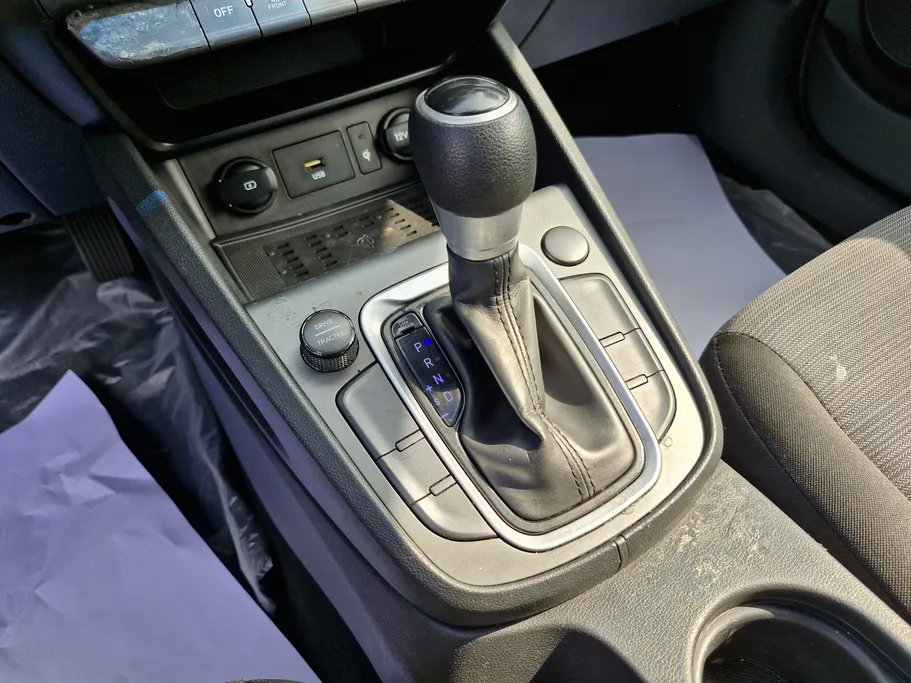 2022 Hyundai Kona SMART 