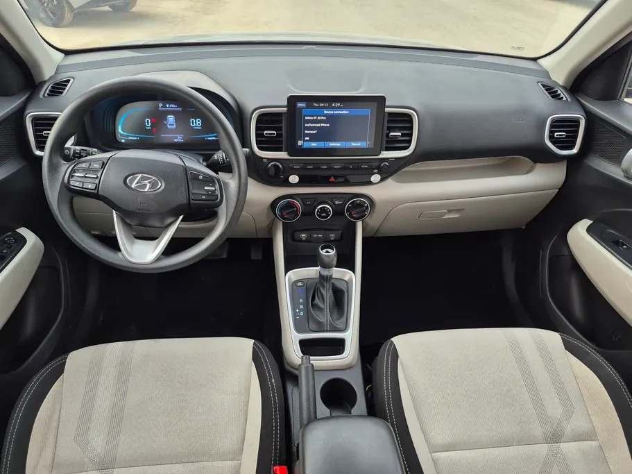 2024 Hyundai Venue Smart 