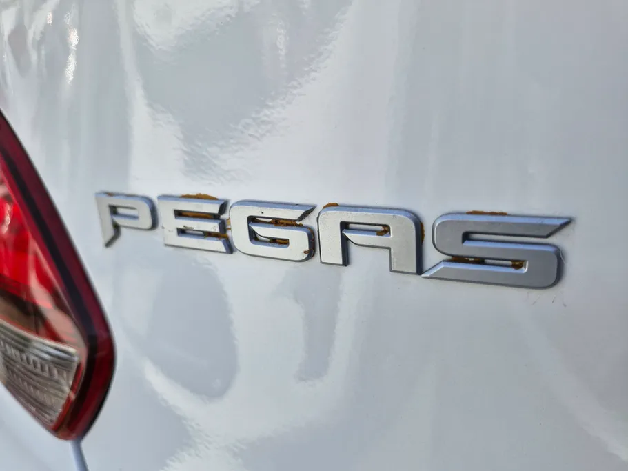 2024 Kia Pegas GL 