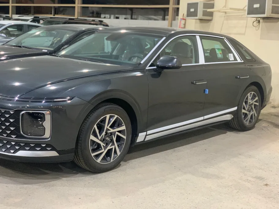 2026 Hyundai Azera Classic 