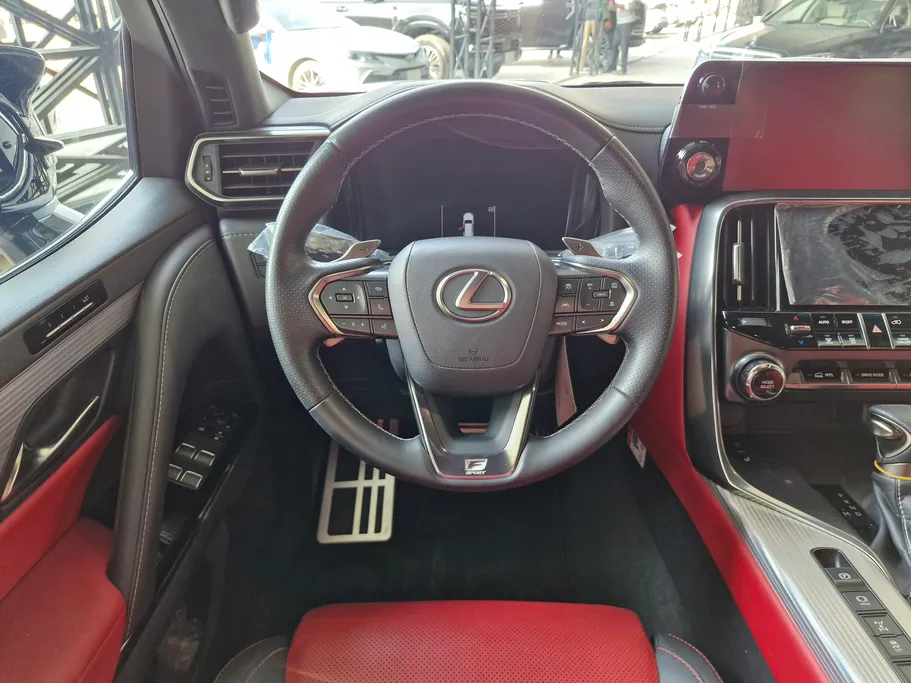 لكزس LX 600 2025 