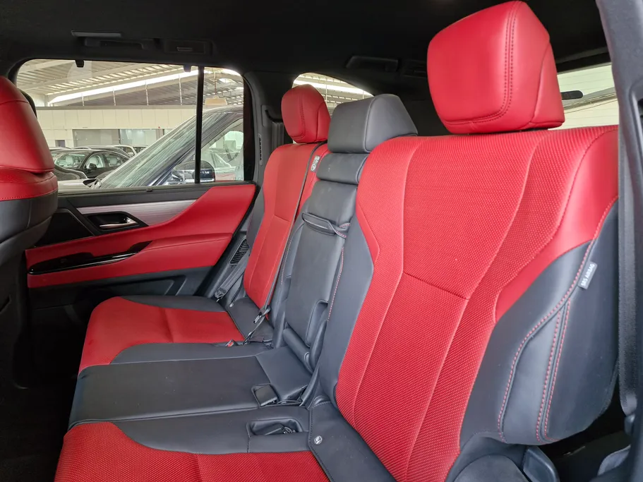 لكزس LX 600 2025 