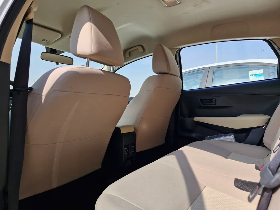 2023 Toyota Yaris  Y 