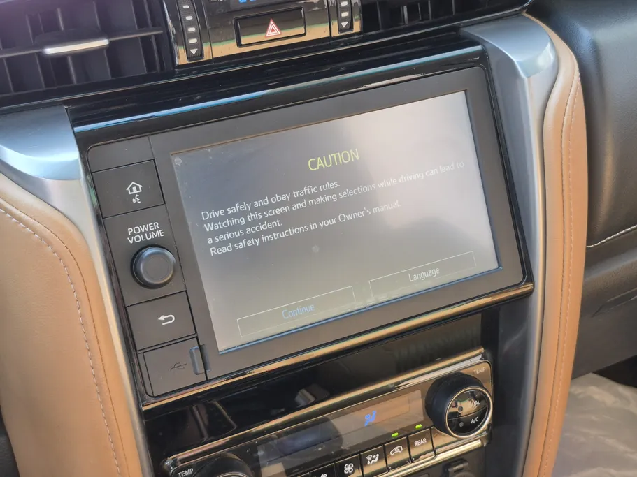 2023 Toyota Fortuner VX 