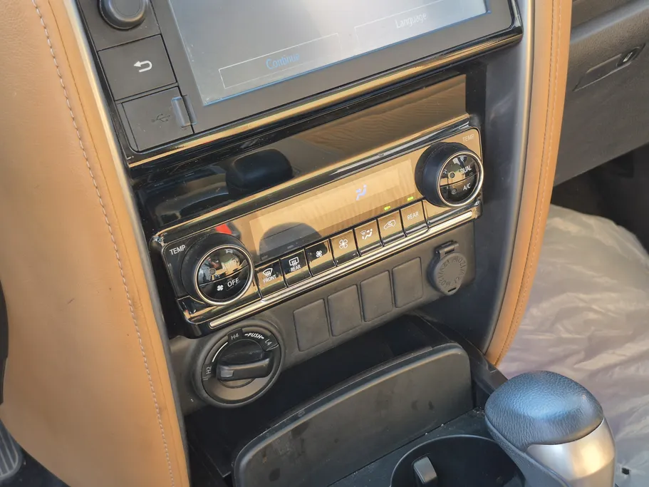 2023 Toyota Fortuner VX 