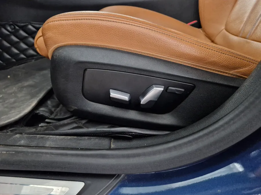 2023 BMW 5 Series 520i 