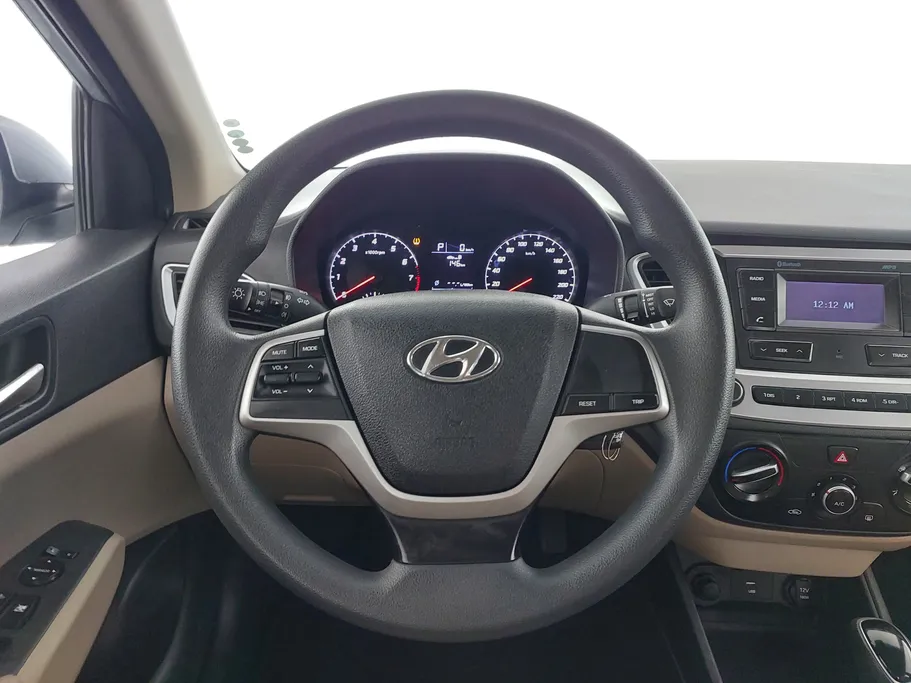 هيونداي اكسنت سمارت 2023 