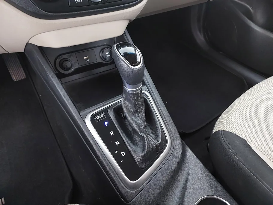 هيونداي اكسنت سمارت 2023 