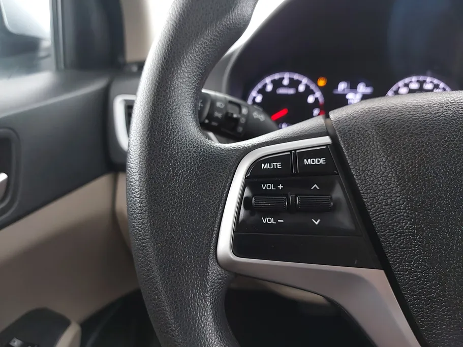 هيونداي اكسنت سمارت 2023 