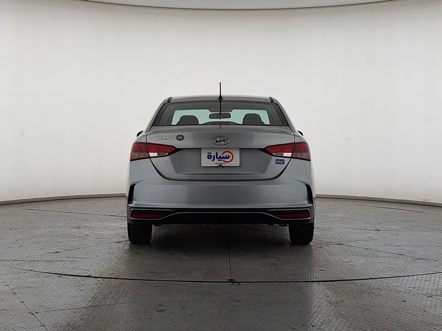 هيونداي اكسنت سمارت 2023 