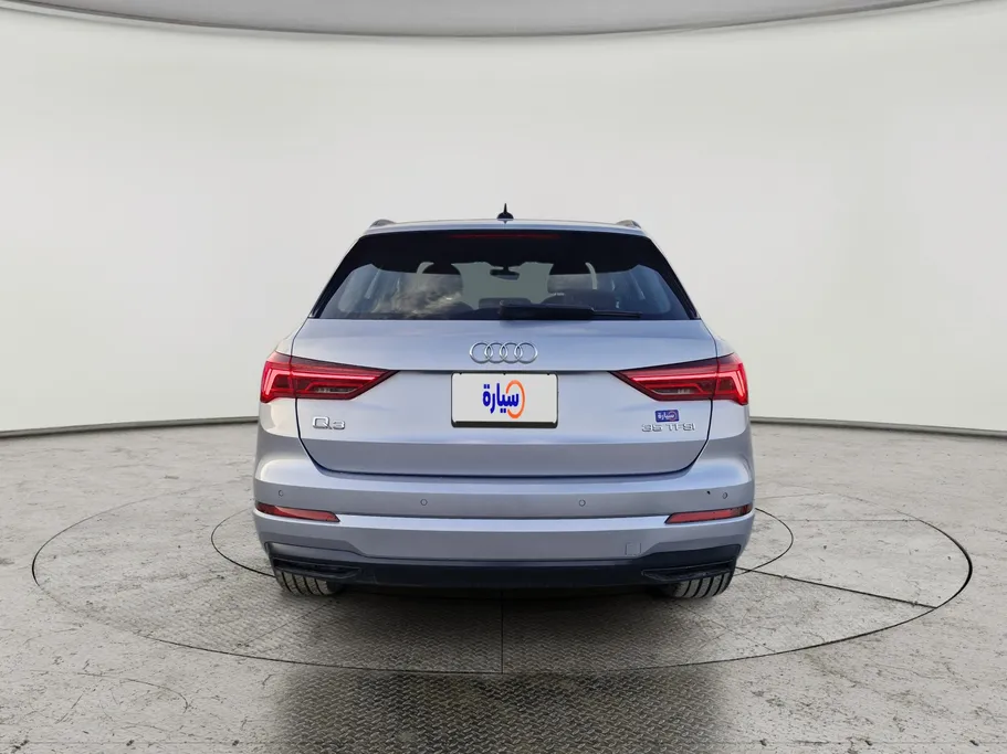 2023 Audi Q3 35 TFSl 