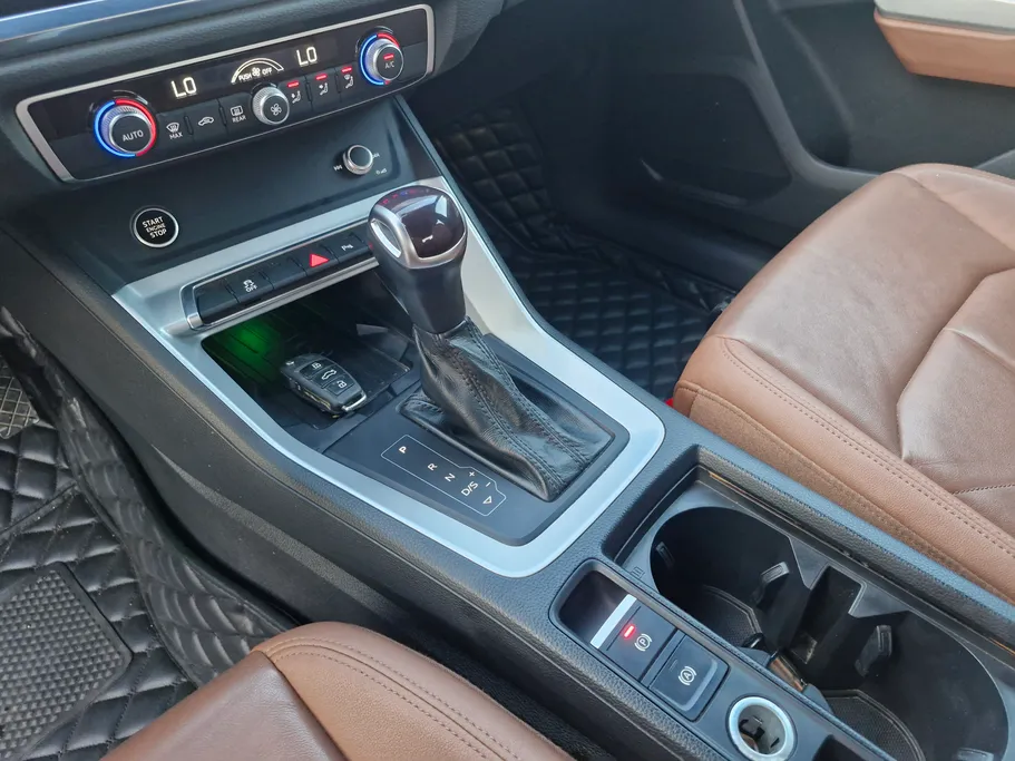 2023 Audi Q3 35 TFSl 