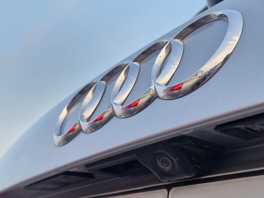 2023 Audi Q3 35 TFSl 