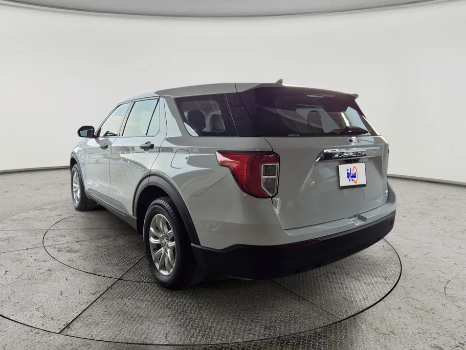 2022 Ford Explorer Standard 