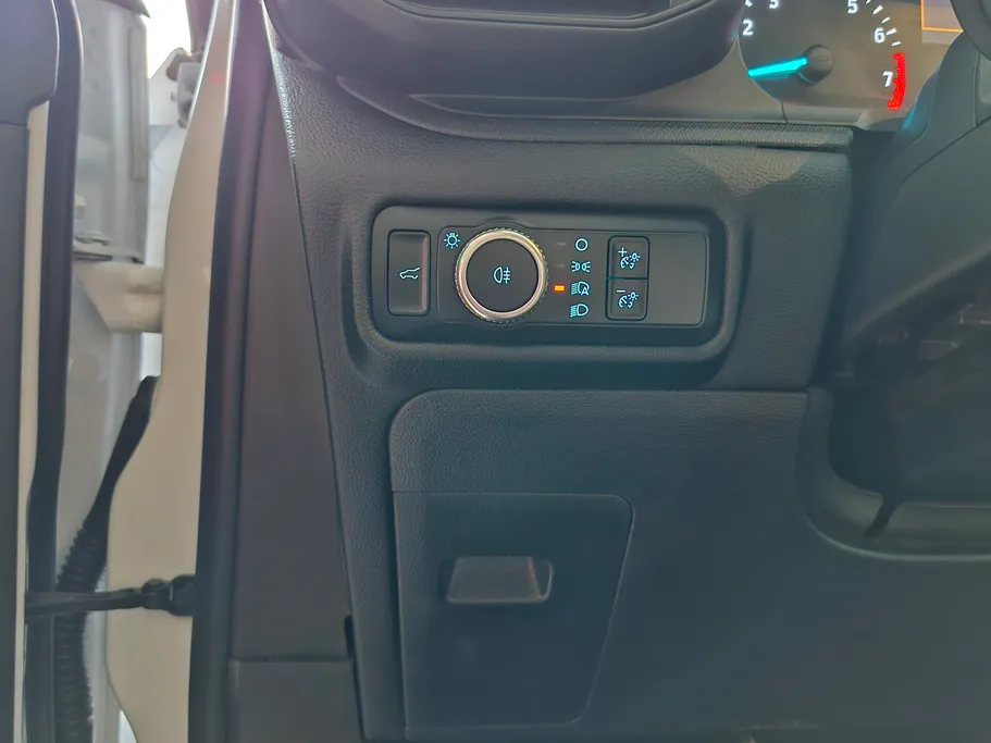 2022 Ford Explorer Standard 