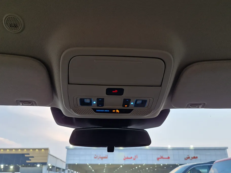 2022 Ford Explorer Standard 