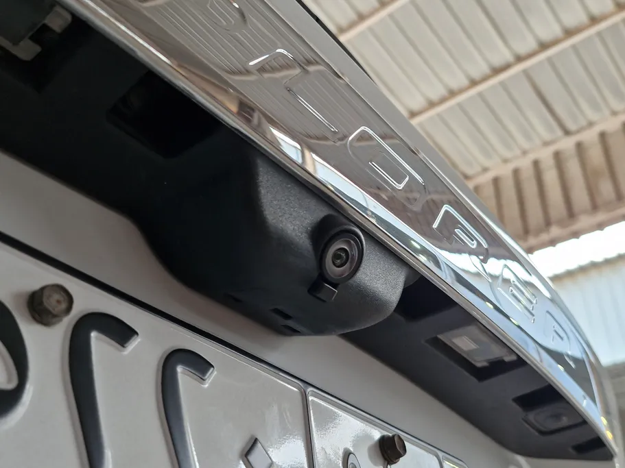 2022 Ford Explorer Standard 