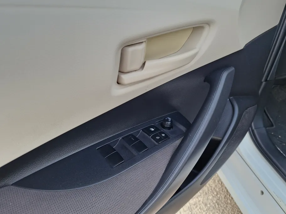 2023 Toyota Corolla XLI 