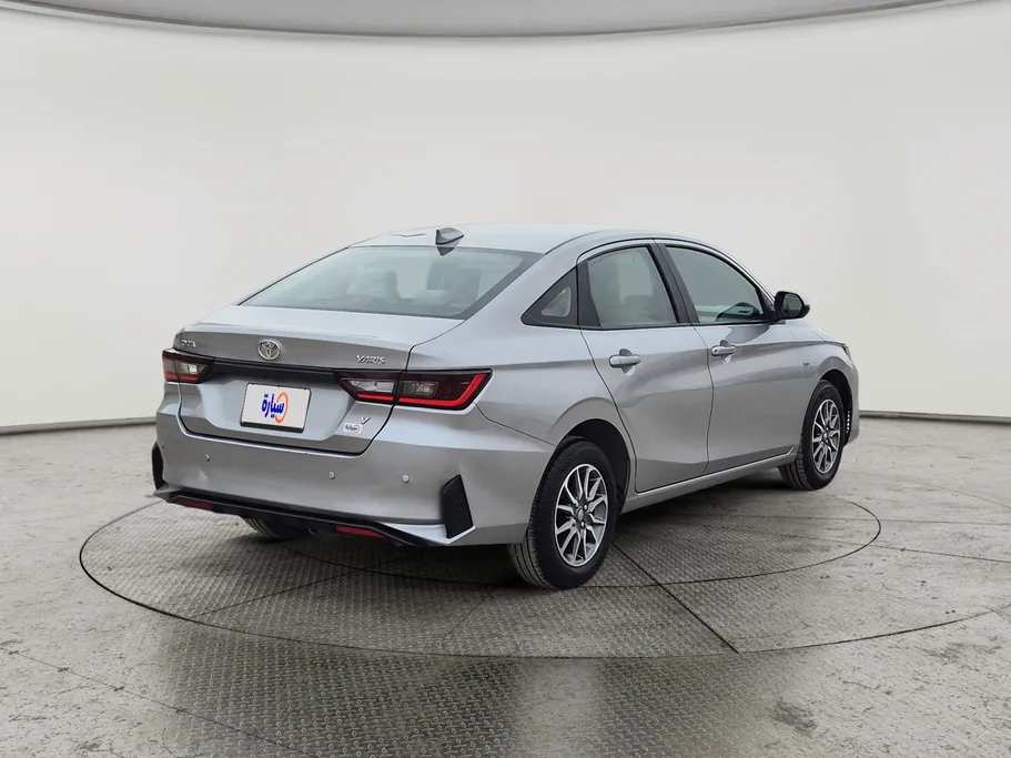 تويوتا يارس Y 2023 